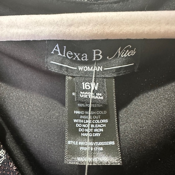 Leopard Sparkle Dress - Picture 2 of 8